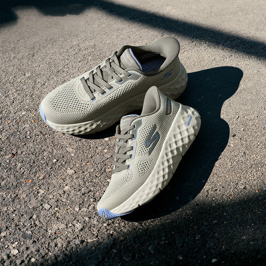 GOwalk Max Cushioning Hyper Burst