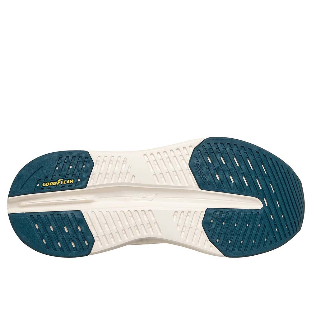 GOrun Max Cushioning Glide-Step - Fairmont