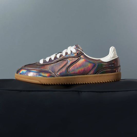 Court Classics Hotshot - True Iridescence
